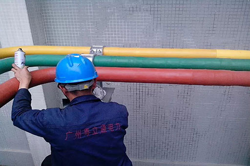 封闭式母线布线规范